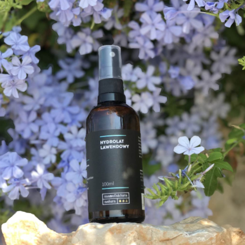 manufaktura-natura-hydrolat-lawendowy-100-ml-naturalny-organiczny-certyfikowany-weganski-nawilzajacy
