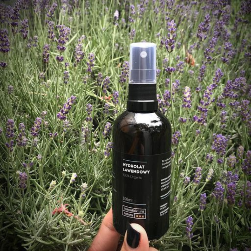 manufaktura-natura-hydrolat-lawendowy-100-ml-naturalny-organiczny-certyfikowany-weganski-nawilzajacy