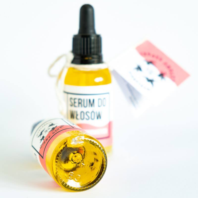 cztery-szpaki-serum-olejek-do-wlosow-srednioporowatych-30-ml-odzywcze-regenerujace-wzmacniajace-nawilzajace-weganskie-naturalne-składniki-olejowe