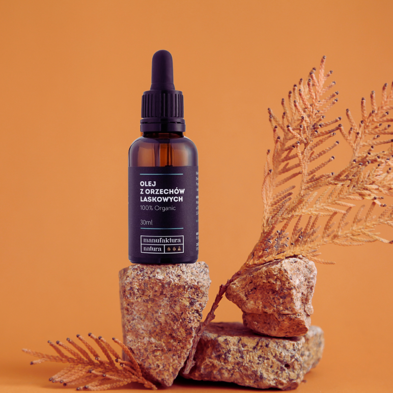 manufaktura-natura-olej-z-orzechow-laskowych-30-ml-naturalny-weganski-nawilzajacy-matujacy-dla-skory-tlustej-i-mieszanej-regulujacy