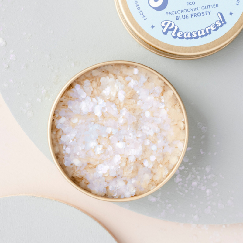 ministerstwo-dobrego-mydla-bio-brokat-blue-frosty-biodegradowalny-ekologiczny-naturalny-weganski-10-g-do-makijazu