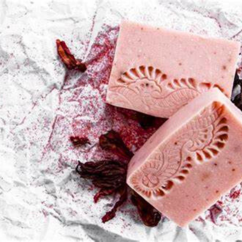 ministerstwo-dobrego-mydla-hibiskus-naturalne-mydlo-100-g-rzemieslnicze-recznie-robione-weganskie