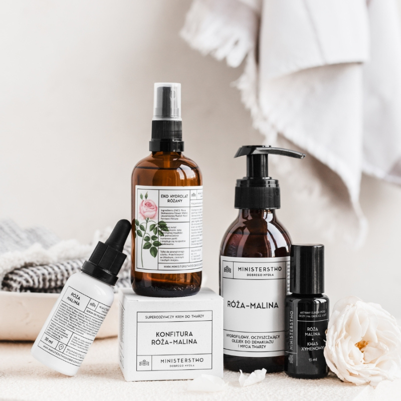ministerstwo-dobrego-mydla-roza-malina-serum-pod-oczy-i-na-okolice-ust-naturalne-weganskie-liftingujace-odzywcze-na-zmarszczki-15-ml