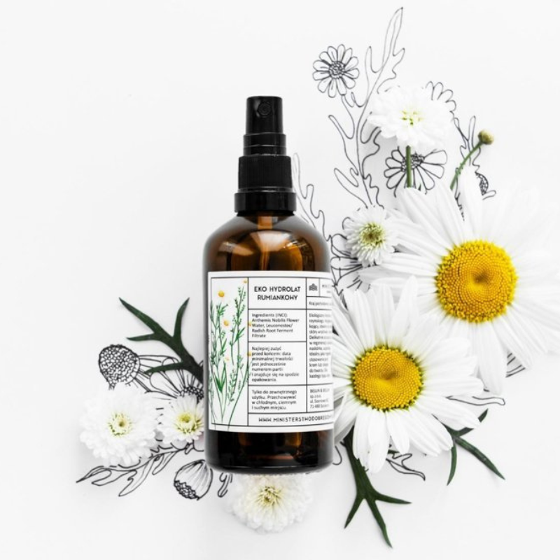 ministerstwo-dobrego-mydla-rumianek-naturalny-ekologiczny-hydrolat-rumiankowy-100-ml