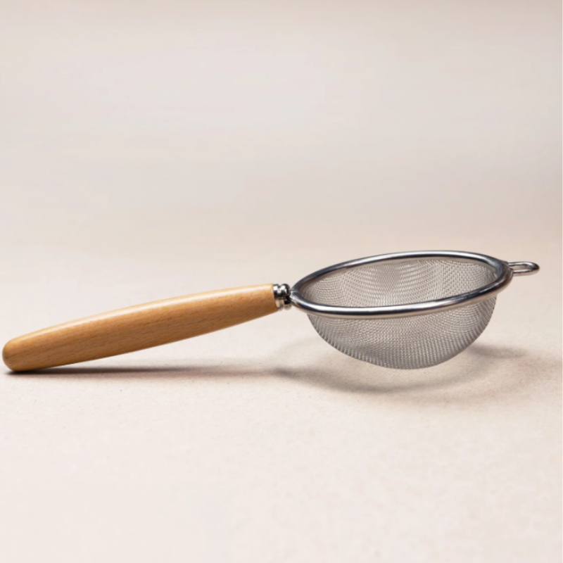 darvea-sitko-do-matchy-stal-nierdzewna-akcesorium-do-przygotowania-herbaty-matcha-tradycyjne-sito-japonskie-elegancki-design-ulatwia-parzenie-matchy